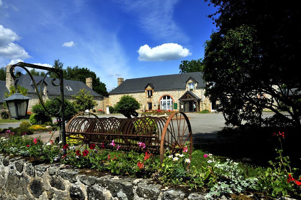 Au Relais Du Gue De Selle Mézangers Exterior foto
