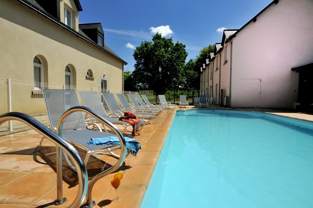 Au Relais Du Gue De Selle Mézangers Exterior foto