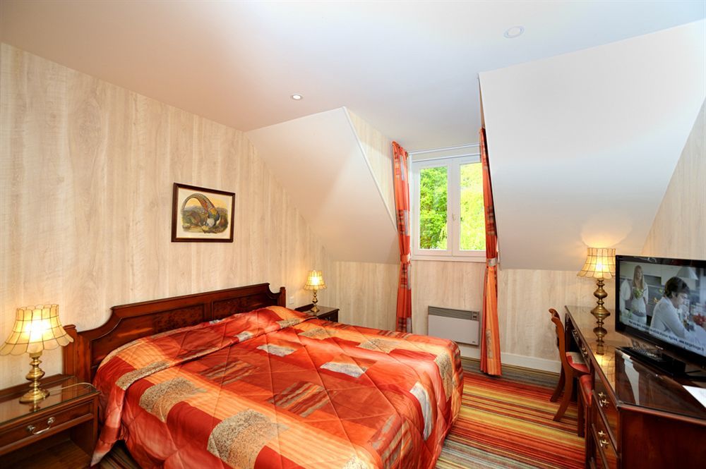 Au Relais Du Gue De Selle Mézangers Exterior foto