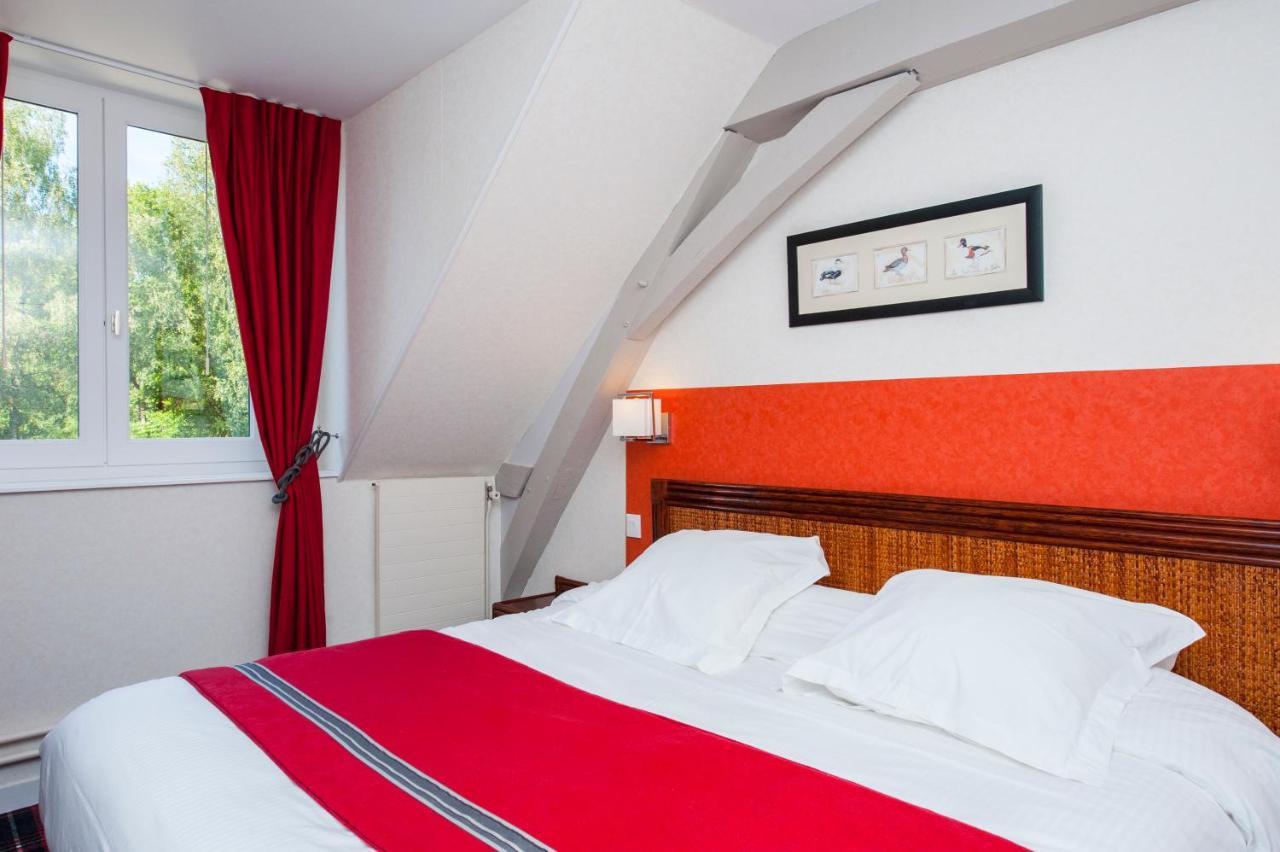 Au Relais Du Gue De Selle Mézangers Exterior foto
