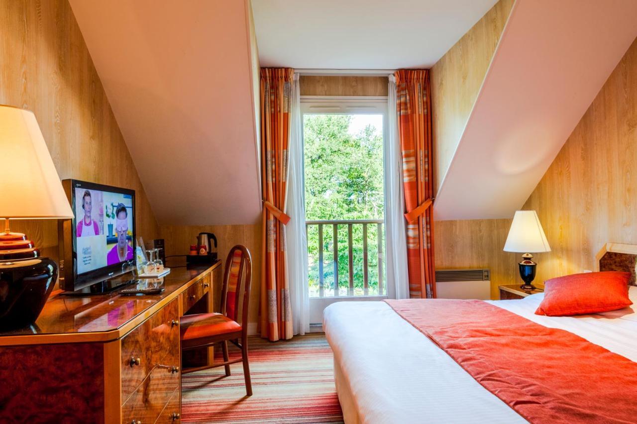 Au Relais Du Gue De Selle Mézangers Exterior foto